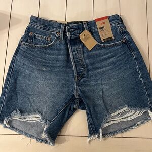 Levi's Women's 501 Mid Thigh Short - Medium Indigo Constructed
